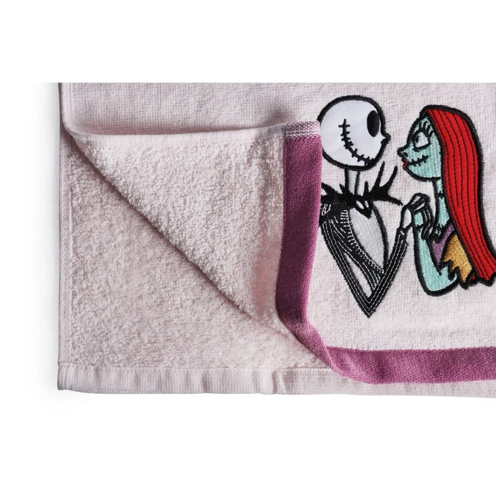 New 2 pack nightmare before Christmas Jack Skellington and Sally hand towel set